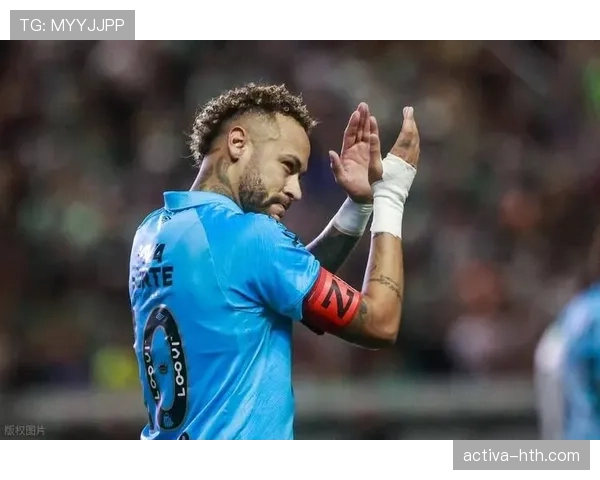 内马尔领衔巴西队联合会杯状态火热,强势展现冠军相 内马尔领衔巴西队联合会杯状态火热,强势展现冠军相