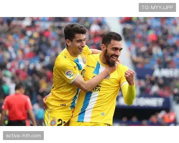 努涅斯 vs 姆巴佩：终结方式与战术角色差异